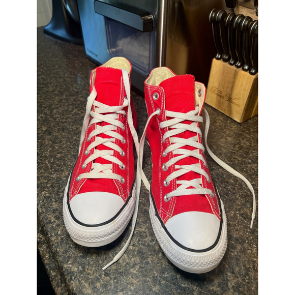 Converse Chuck Taylor Hi-Top Sneakers Bright Red - Picture 2 of 9